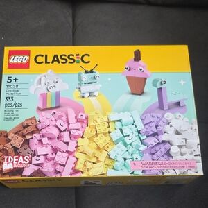 LEGO Classic Creative Pastel Building Set
